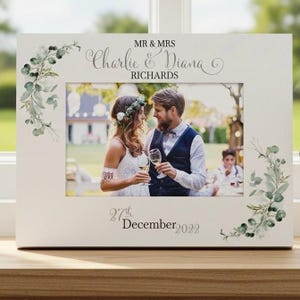 Personalisierte Hochzeit Fotorahmen Geschenk mit Eukalyptus Blätter