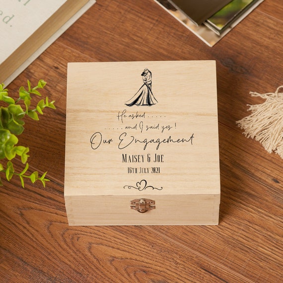 Baby Keepsake Box Personalised Wooden Keepsake Box - Engraved Wedding ...
