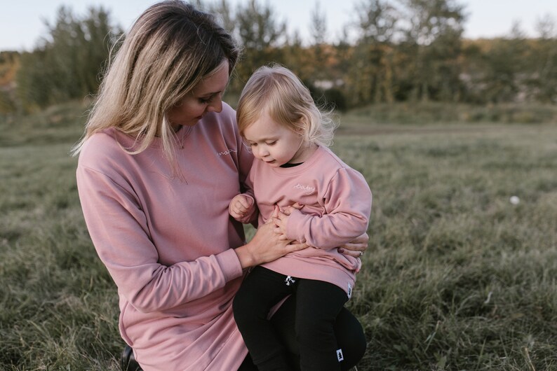 Mama, mama embroidered sweatshirt, Mama shirt, Embroidered mom shirt, North Kinder, New Mom Gift, Mama Sweatshirt, Mom Shirt, gift for her image 2