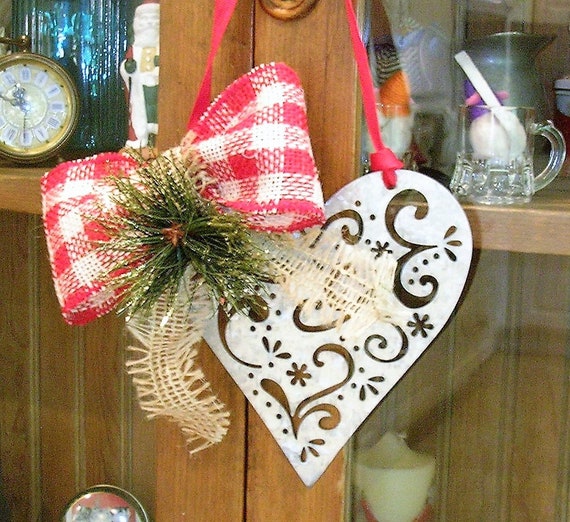 Rustic Tin Heart Christmas Door Hanger Holiday Wall Decor Christmas Decor