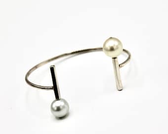 Super Modern architectural PEARL BRACELET with white natural South sea pearls in Sterling silver UNIQUE gift Timeless luxury handmade gift