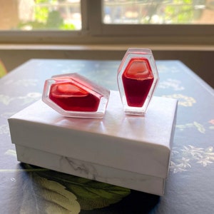 Resin Liquid Blood Earplugs/Gauges 1/2in – 32mm (pair)