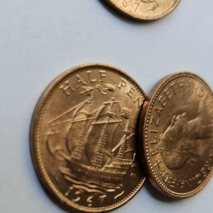 1967 United Kingdom half penny coins