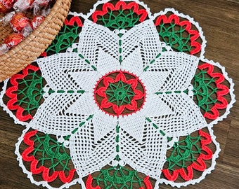 Crochet Christmas Doily - 32cm Round White Cotton Lace Mat - Red Green Floral Holiday Centerpiece - Handmade Festive Placemat