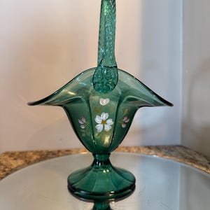 フェントン アンティークantique エメラルドグリーンバスケット アメリカ Fenton Emerald Green Basket - Etsy
