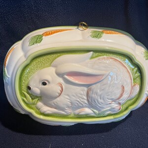 Vintage Rabbit Mold Wall Hanging - Etsy