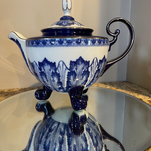 Vintage Bombay Teapot