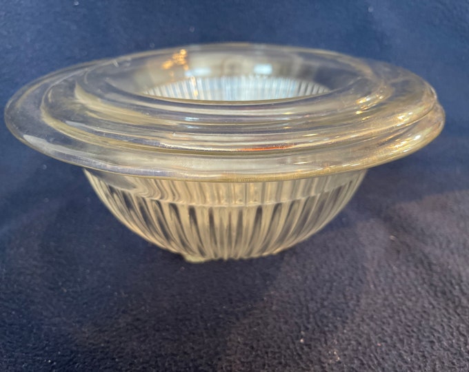 Featured listing image: Vintage Nesting Bowls-3