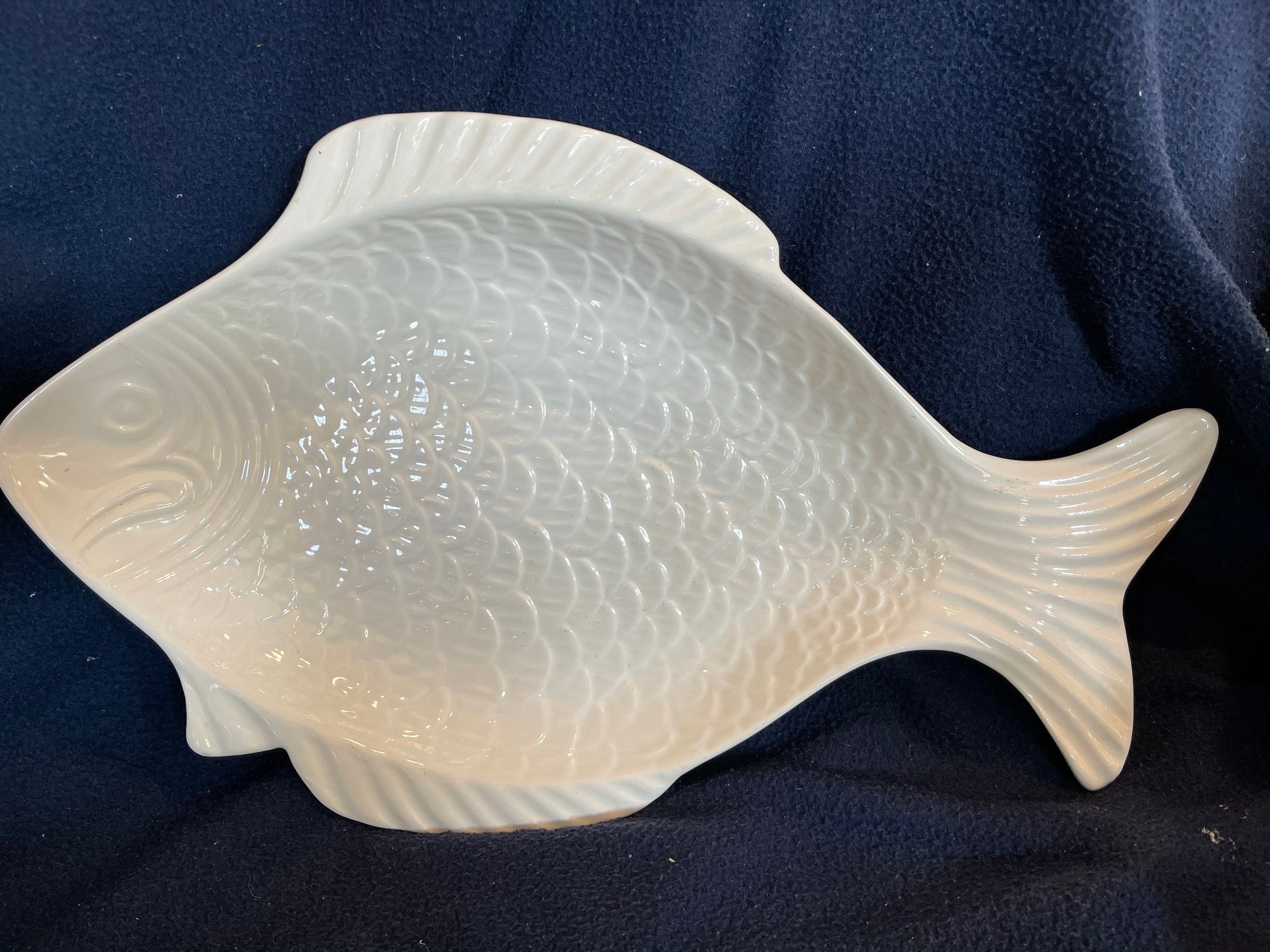 Antique Fish Platters at Becky Green blog