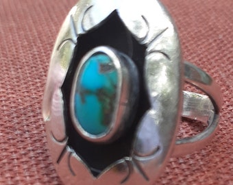 Silver and Turquoise Shadowbox ring