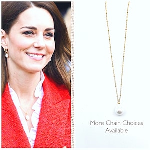 Inspired By Kate Middleton, Teardrop Pearl On Your Choice of Gold Fill Chain, Simple Pearl Necklace, Teardrop Pearl Choker, Bridesmaid Pearl