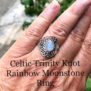 Celtic Rainbow Moonstone Trinity Knot Sterling Ring, Rainbow Moonstone Triquetra Ring, Trinity Knot Rainbow Moonstone Ring, Irish Ring Gift