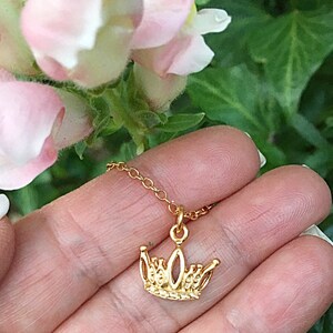 Gold Princess or Queen Crown Necklace, Gold Princess Crown Necklace, Dainty Gold Crown Necklace, Gold Children&#39;s Crown Necklace