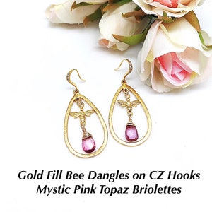 Boucle d&#39;oreille abeille dorée briolette et topaze rose CZ, boucles d&#39;oreilles or abeille, boucle d&#39;oreille abeille en or 5 cm avec pendentif topaze rose, boucle d&#39;oreille abeille dorée crochet CZ,