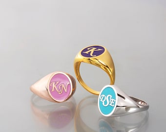 Enamel Signet Ring, Oval Signet Ring, Signet Monogram Ring, Enamel Ring, 9k 14k or 18k Solid Gold,Any letter Signet Ring,Unique Gift For Her