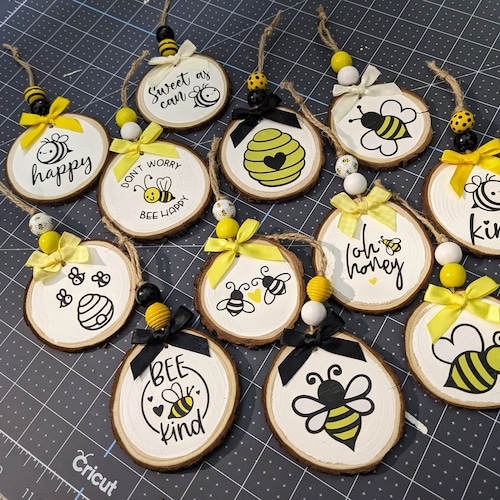 Bee Ornament Spring Bee Decor Mini Wood Slice Handmade Etsy