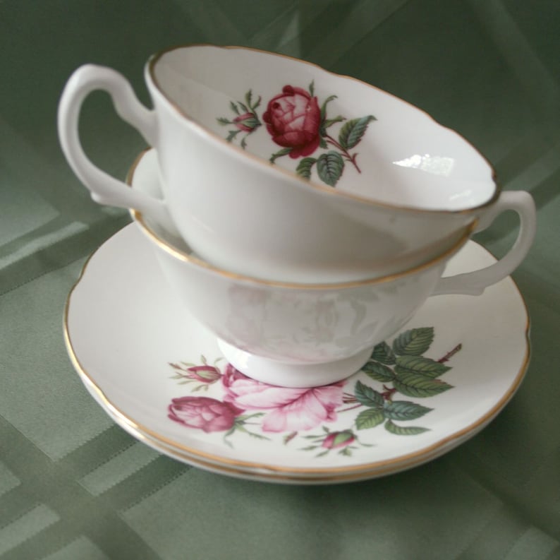 Royal Grafton Fine Bone China, Rose Pattern, Set of 2 Cups and Saucers