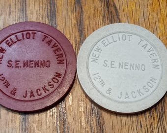 New Elliot Tavern S.E. Nenno 12th & Jackson Good For 5 And 25 Cents In Trade Clay 1-1/2"