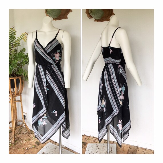 Amazing 70s scarf dress handkerchief hem black bor