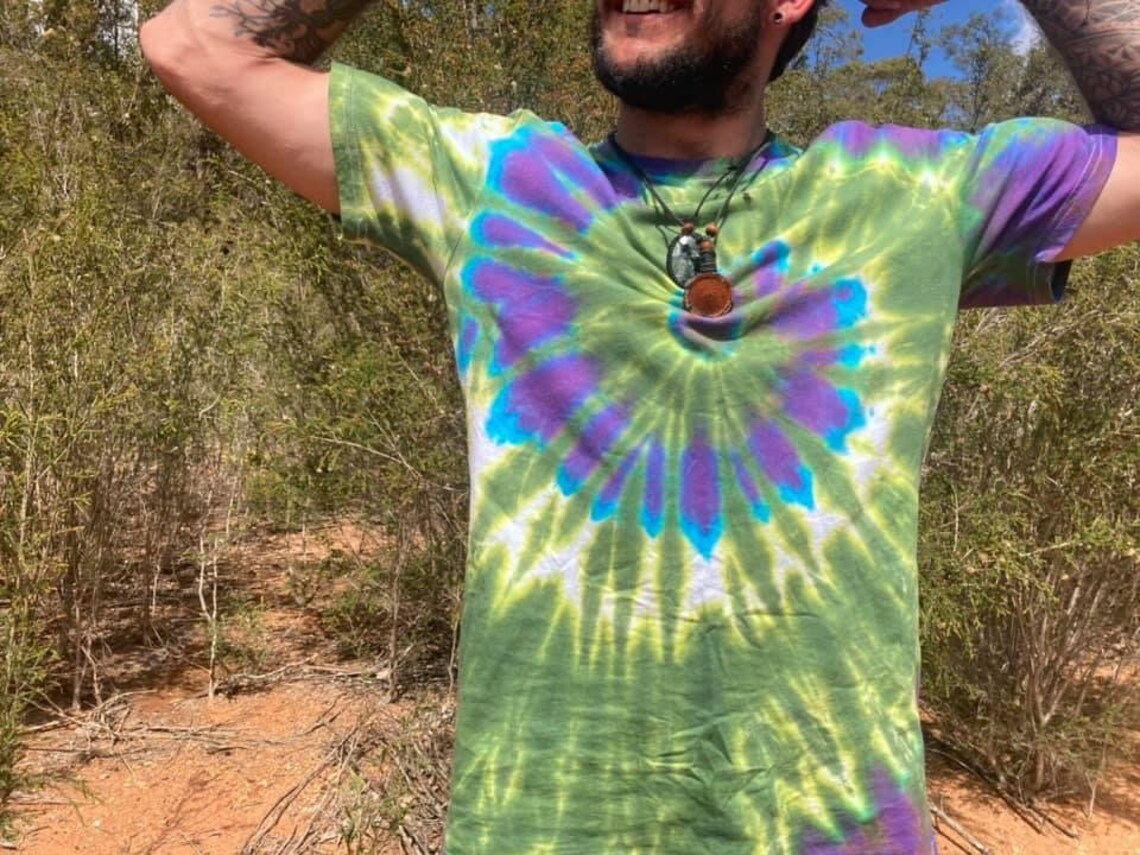 mens green tie dye shirt