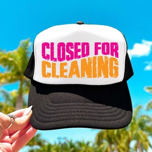 Geschlossen für die Reinigung PNG, SVG Grunge Welle Strand Sommer lustig Trucker Hut PNG Sofortiger Download Schnitt Datei Sublimation Clipart