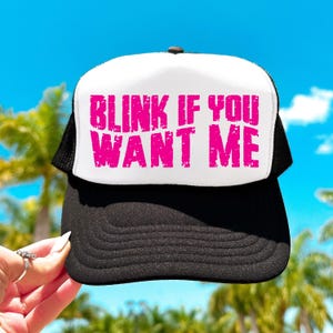 Blinzeln Sie, wenn Sie mich Wollen PNG, SVG-Grunge-Welle-Strand-Sommer Lustige Trucker-Hut PNG Sofortiger Download Schnitt Datei Sublimation Clipart
