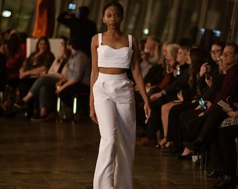White 2-Piece Set - Crepe, Bustier, Pants