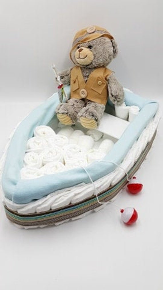boat diaper cake