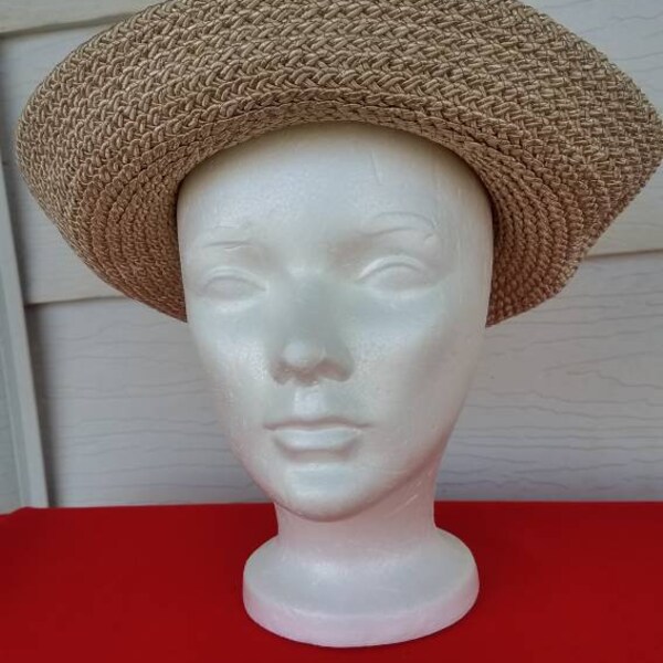 Vintage Woman's Bergdorf Goodman Hat by David Cohen