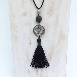 Necklace lava stone, head of Buddha, Om, essential oil diffuser, fragrance, aromatherapy, Lithotherapy, Meditation, Yoga