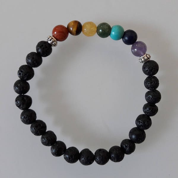 Bracelet pour femme, sept chakras : Améthyste, Lapis-Lazuli, Turquoise, Agate mousse, Citrine, Œil-de-tigre, Jaspe rouge, Pierre de lave