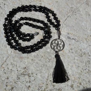 Mala necklace "Strength and Protection", Hematite, Obsidian, Flower of Life Pendant, Lithotherapy, Essential Oil Diffuser, Perfume, Chakra