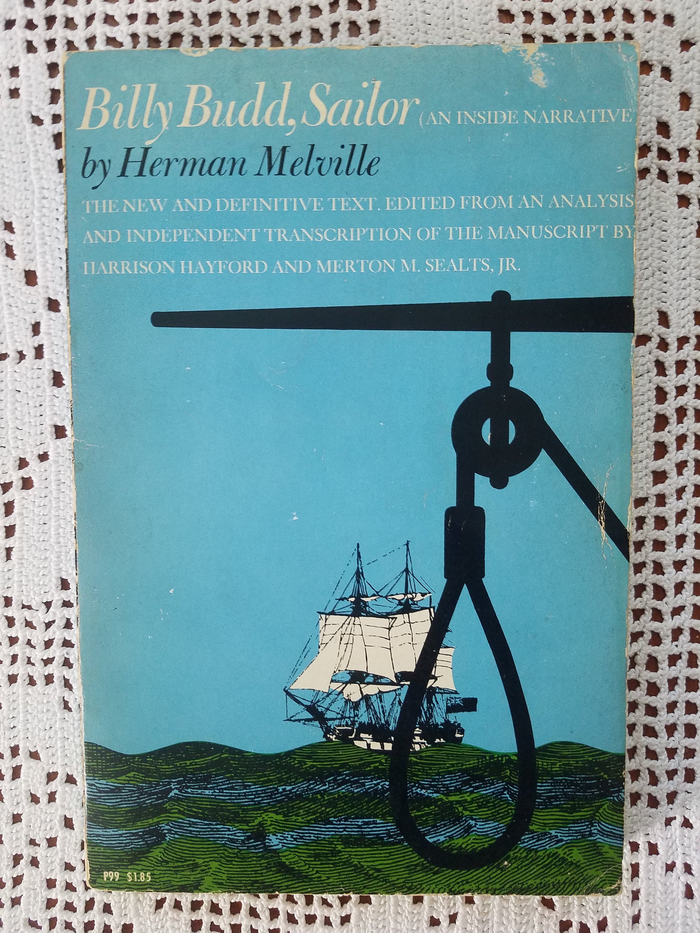 Collection of Three Vintage Paperback Books: White Noise, Billy Budd Sailor,  and Brave New World - Etsy, image size:2250x3000