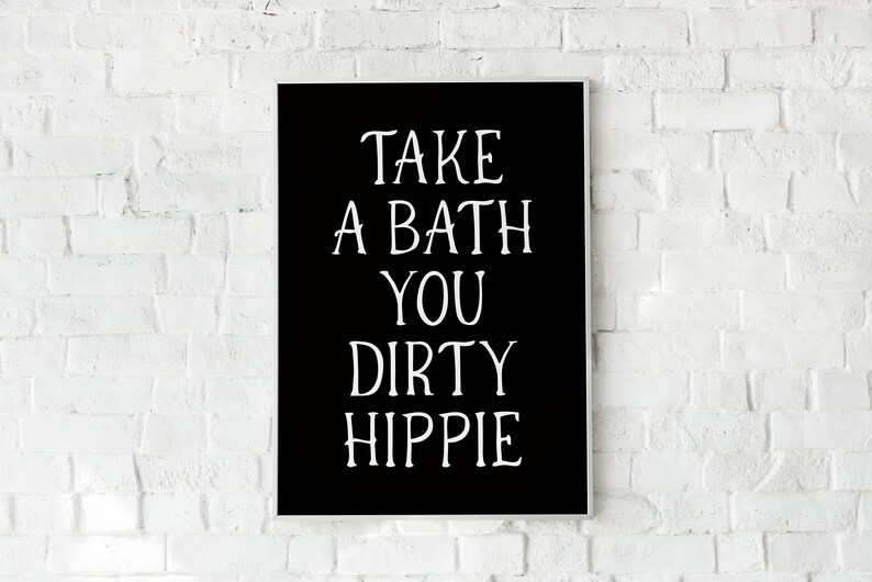 Targa Parete Metallo KIOZIY 10x40 Cm Con Scritta Umoristica 'Take A Bath You Dirty' - Decorazione Divertente Per Bagno, Stile Vintage, Regalo Originale - 4