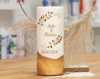 Hochzeitskerze APULIA mit echtem Holz, wachsverziert und personalisiert