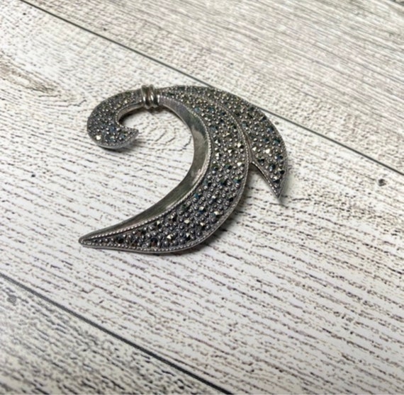 Vintage Sterling Silver Marcasite Brooch - image 2