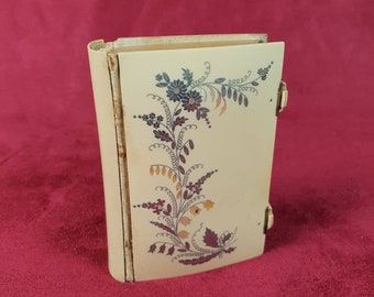 PARISHIONER 1890 | Small Roman Parishioner with floral decoration of lilies in Bakelite | Latin and French | Edition TOURS France 1890