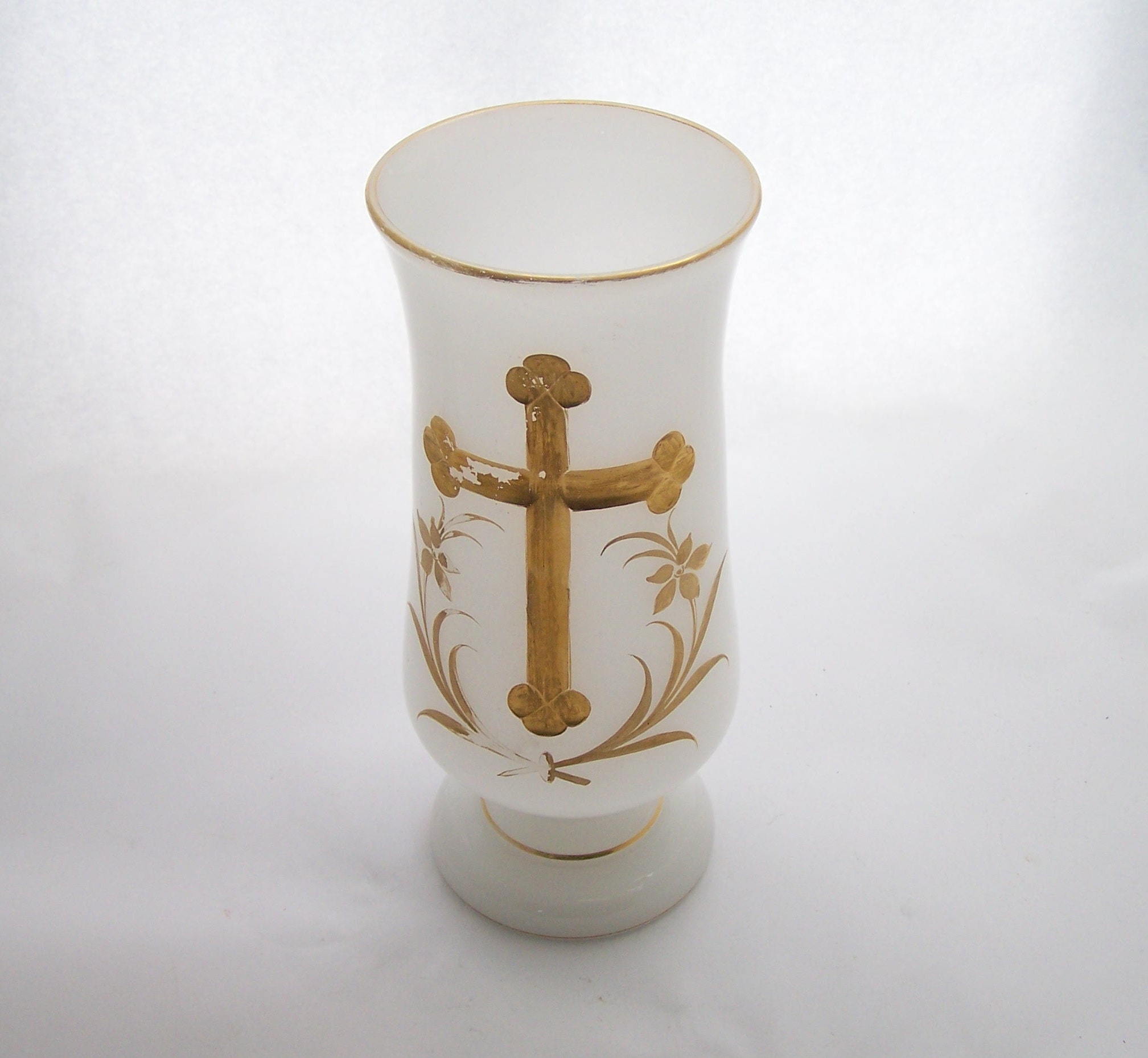 Vase d'église Vase Opaline Décor Croix Or Grand Modèle Vase Blanc et Verre Vintage