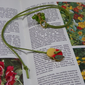 BOOKMARK | Small green Apple with a worm Bookmark in green suedette | Made in France