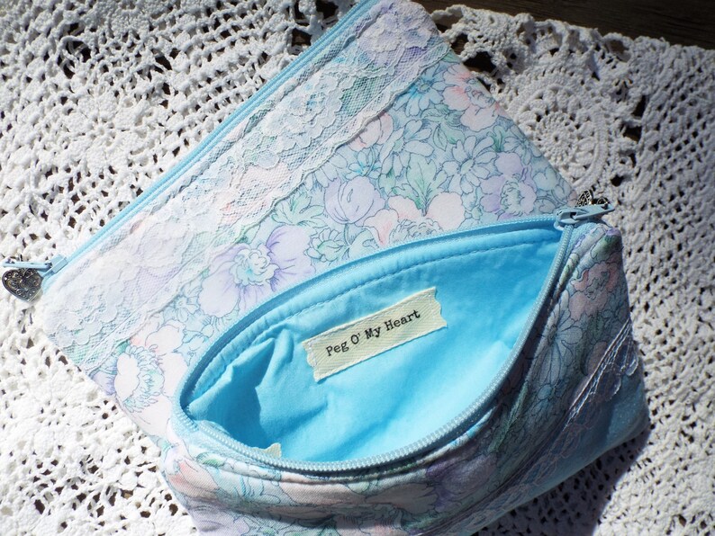 Pastel Watercolor FloralLight Blue 100/% cotton Pencil Case Makeup Bag Fully lined Zippered Pouch Vintage Fabric.