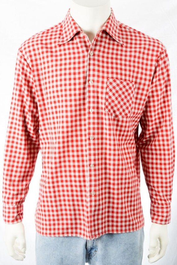 camisa de cuadros roja con blanco