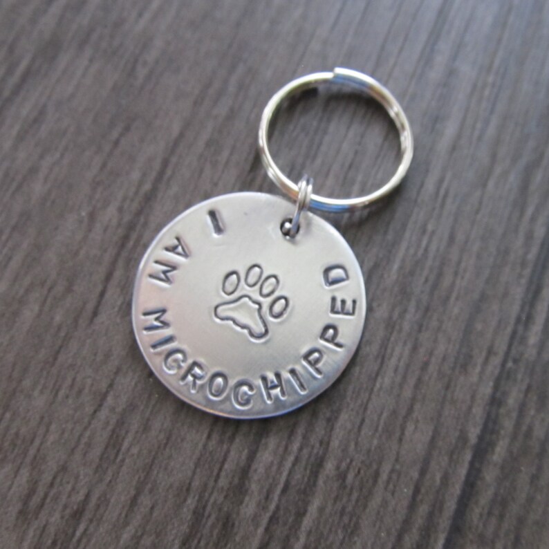 Microchip Dog Tag Aluminum Dog Tag I Am Microchipped Etsy