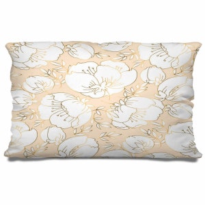 Ivory Floral Embroidered  NIP New Modern Heirloom ALIYA  Standard Pillow Sham 