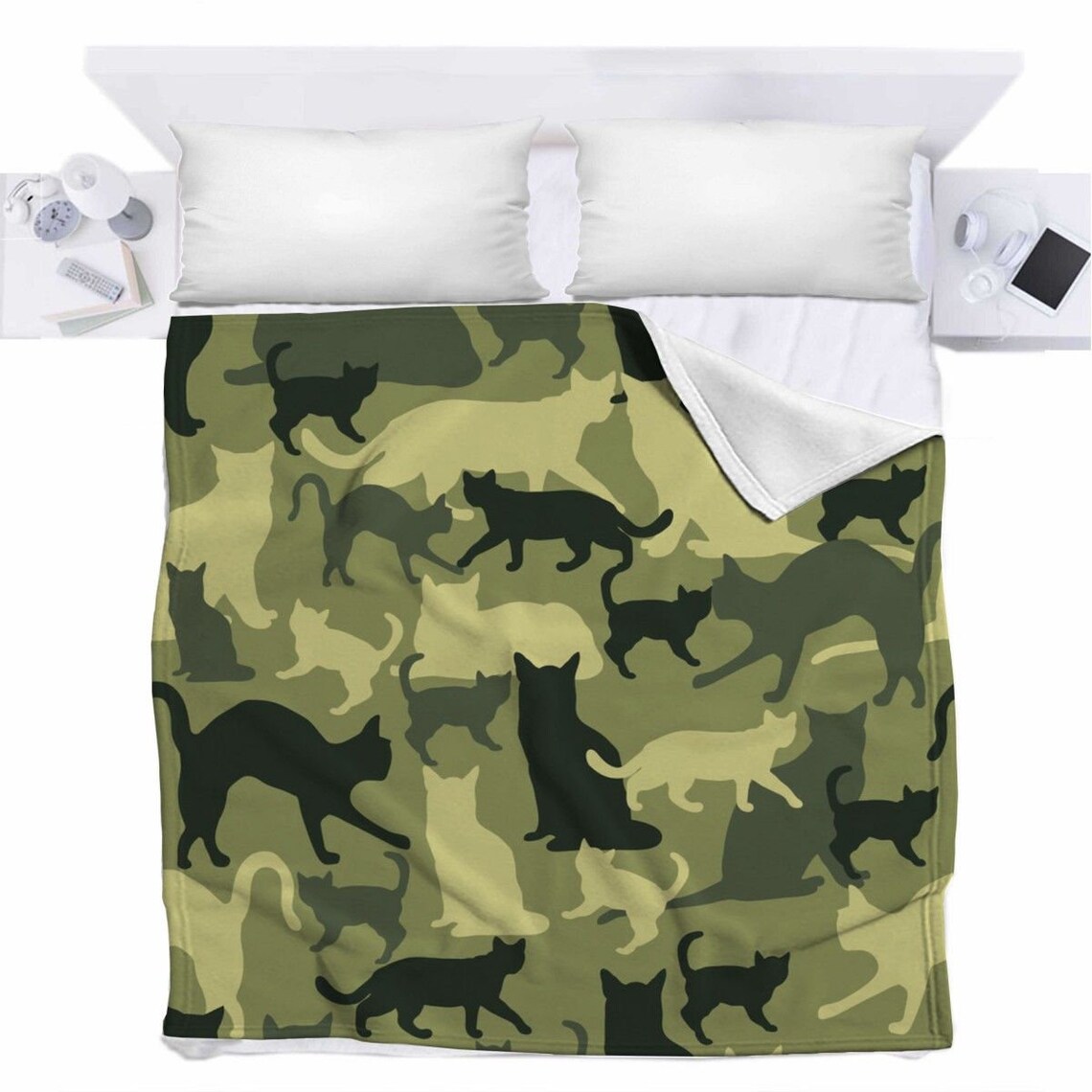 Cat Bedspread Green Bed Cover Cat Blanket Camouflage Cats Etsy