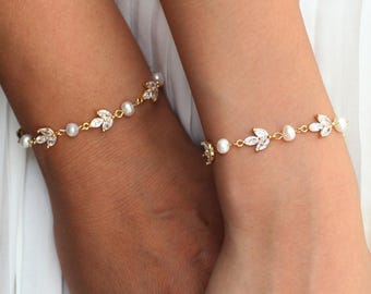 bridesmaid bracelet olive leaf necklace earrings set freshwater pearl personalized bridesmaid gifts Bridal Party Jewelry bridesmaid proposal