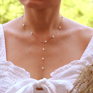 Dainty Pearl necklace, Freshwater Pearl Necklace, Minimalist Pearl Beads Jewelry, Bridesmaid Gift, Bridal Necklace,Christmas Gift for Her
