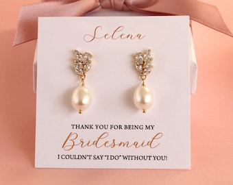 olive leaf earrings, bridesmaid pearl earrings, bridesmaid gifts freshwater pearl jewelry, gift for her, Bridal party, Bridal Shower Gift