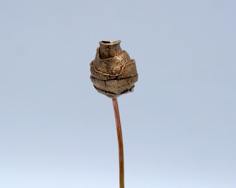 Botanical - bronze flower "rosebud"