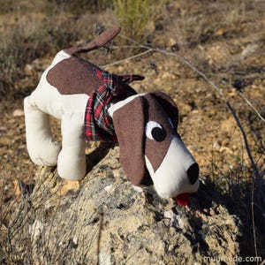 A soft fabric dog sewing pattern & instructions.