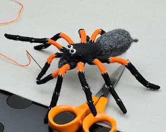 Spider Sewing Pattern, Felt Animal Pattern, Handmade Stuffed Animal, Unique Handmade gift idea, Insect Accessory, Felt Tarantula, DIY craft